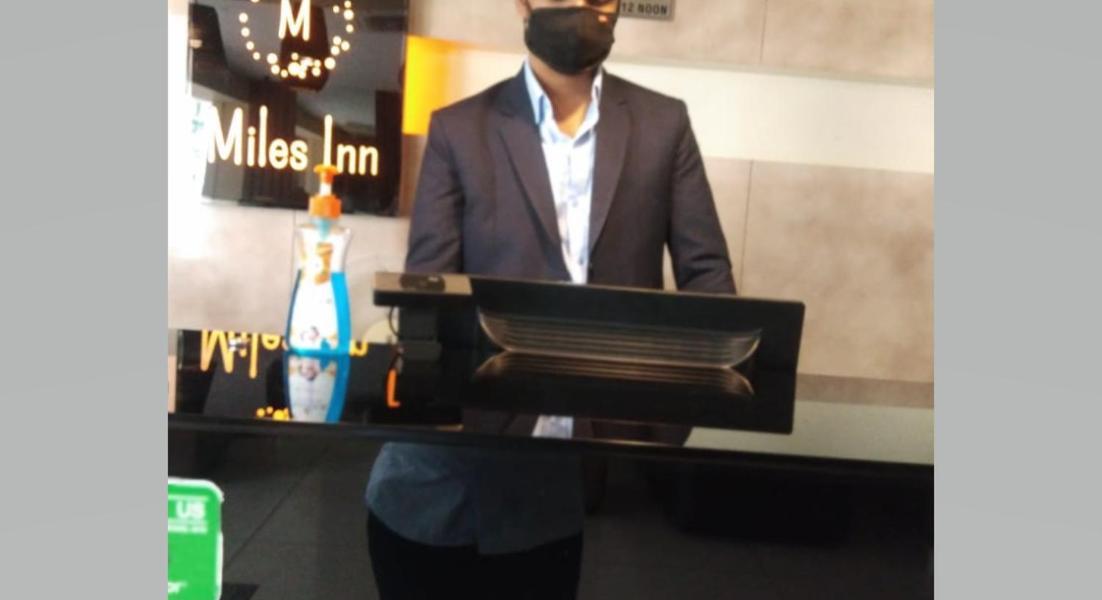 Miles Inn Hotel ハッサン エクステリア 写真